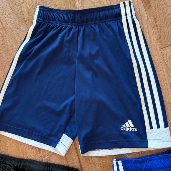 Boys Adidas shorts bundle M 11-12 years soccer blue black 3 pairs Aeroready - Picture 4 of 8